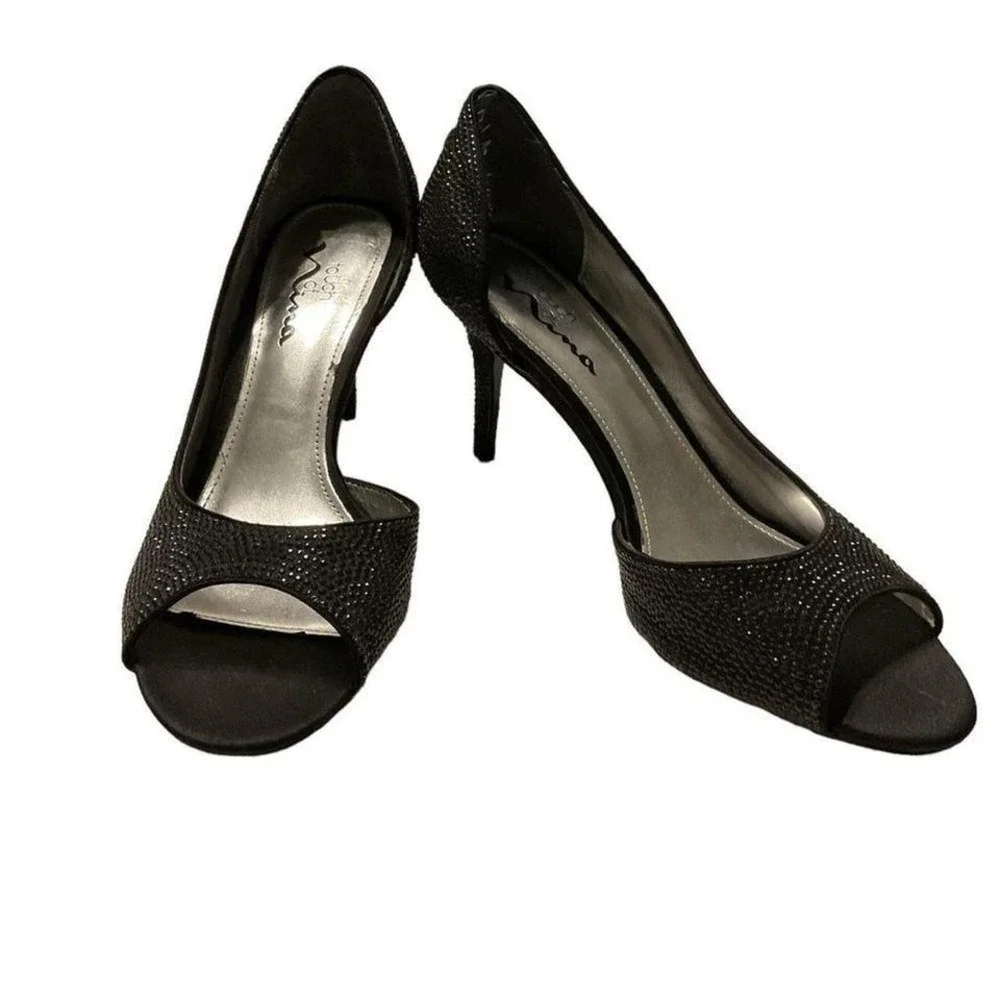 Touch of NINA BLACK SATIN CRYSTAL HEEL EVENING PUMP SIZE 9‎